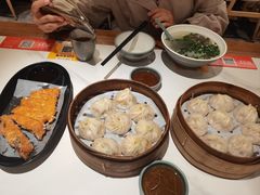 -馋三尺蟹粉小笼(人民广场店)