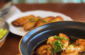 Olive Oil-Infused Shrimp Tapas