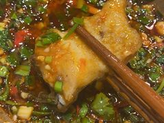 -肖肖酸萝卜鱼火锅(总店)
