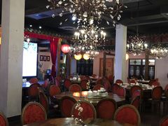 大堂-金苑酒家·客家菜·广东老字号(万象店)
