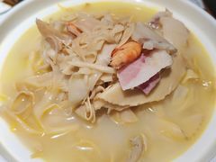 -金枝玉叶上海人家食府(三里河店)