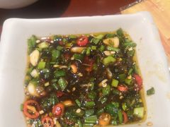 -颜氏双江清水鱼一养身火锅(磁器口店)