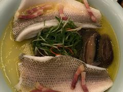 -港丽餐厅(高德置地店)