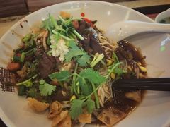 招牌海南粉-海口骑楼小吃街