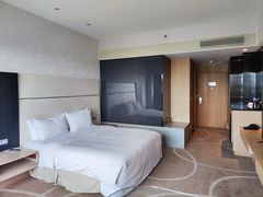 -上海虹桥西郊假日酒店