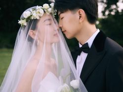 -雨墨婚纱摄影工作室