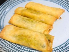 雪菜黄鱼春卷-南小蟹手工點心(三里屯店)