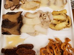 -阿鹏故事野生菌火锅(双廊古镇店)