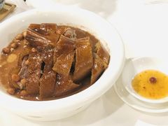 古法灌汁烧鹅-广州酒家(文昌总店)