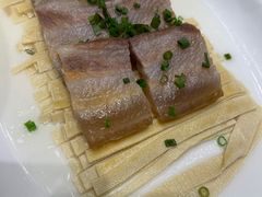 -隆江大酒店(雯婕商务楼店)