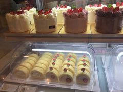 -花花卷卷·鲜食蛋糕(静安久光百货店)
