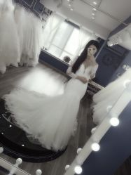 -莫小姐婚纱