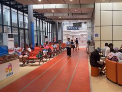 -奥冠体育华师附中恒温游泳馆