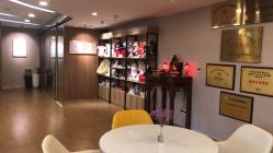 -海豚湾高端月子会所(黄浦店)