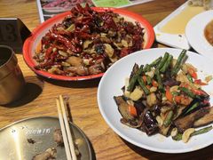 -柴窝堡22号辣子鸡·传承新疆菜