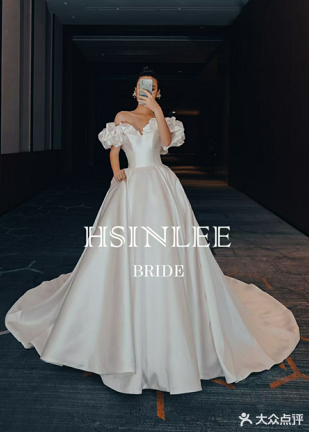 婚礼主纱→王牌👑