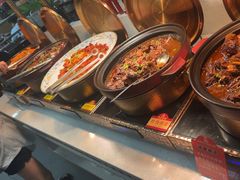 -四囍码头海鲜烧烤自助火锅(外滩南京东路悦荟广场店)