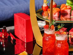 -亚龙湾喜来登·美景台大堂吧