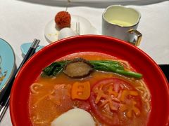 -皇冠明珠鱼翅楼(水上公园店)