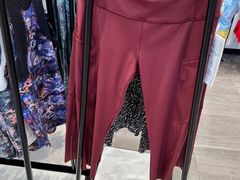 -lululemon(比斯特购物村店)