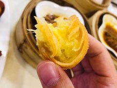 榴莲酥-龙禧渔村酒楼