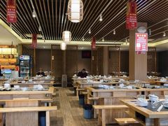大堂-肖仙仙羊肉汤·创于1996年(三官堂总店)