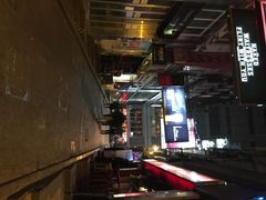 兰桂坊酒吧街-兰桂坊