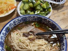 -陇上全荟兰州传统牛肉面(延吉路店)