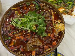 -乡土特色.冷锅鱼.牦牛肉汤锅