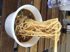 嘿！小面-萍记·鲜肉泡菜粉·非遗襄阳牛肉面