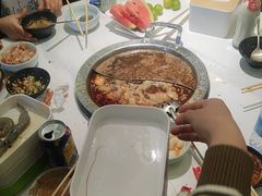 -嘎琉鲜切牛肉自助火锅