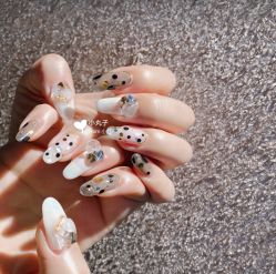 -Halo美甲美睫
