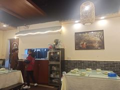 大堂-陈胖子特色菜.鲜货现炒(融景城店)