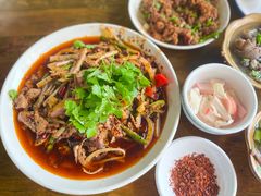 -小杨翘脚牛肉