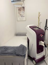 -瓷肌博士·祛痘科技美肤