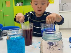 -爱睿思儿童早教亲子游泳(万象城店)