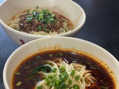 -秦云老太婆摊摊面(磁器口店)