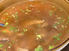清炖牛肉汤-粤香村(清真川菜店)