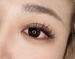 -UMl Nail 尤米美甲美睫半永久