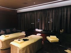 -三亚美高梅度假酒店滺水疗