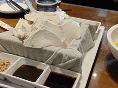 -95号酱骨·一块豆腐(展春园西路店)
