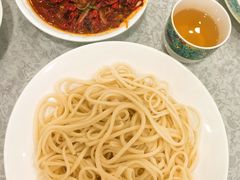 -汗腾格里·风味餐厅(新疆驻京办店)