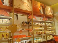 -沪上阿姨·臻选茶饮(上海环球港店)