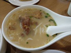 -笑来喜馄饨小笼工坊店(湖滨街店)