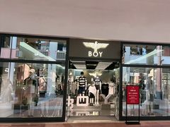 -BOY LONDON(上海佛罗伦萨小镇店)