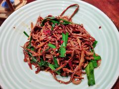 -老湘亲·品鉴湘菜(蔡塘爱琴海店)