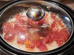 腊肠煲仔饭-野·大山里土鸡火锅(万科里店)