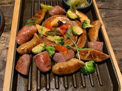 -HIGH FIVE哈福手工汉堡(桂林路店)