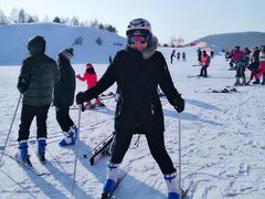 -庙香山滑雪场