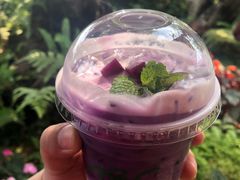 -Chom Cafe and Restaurant